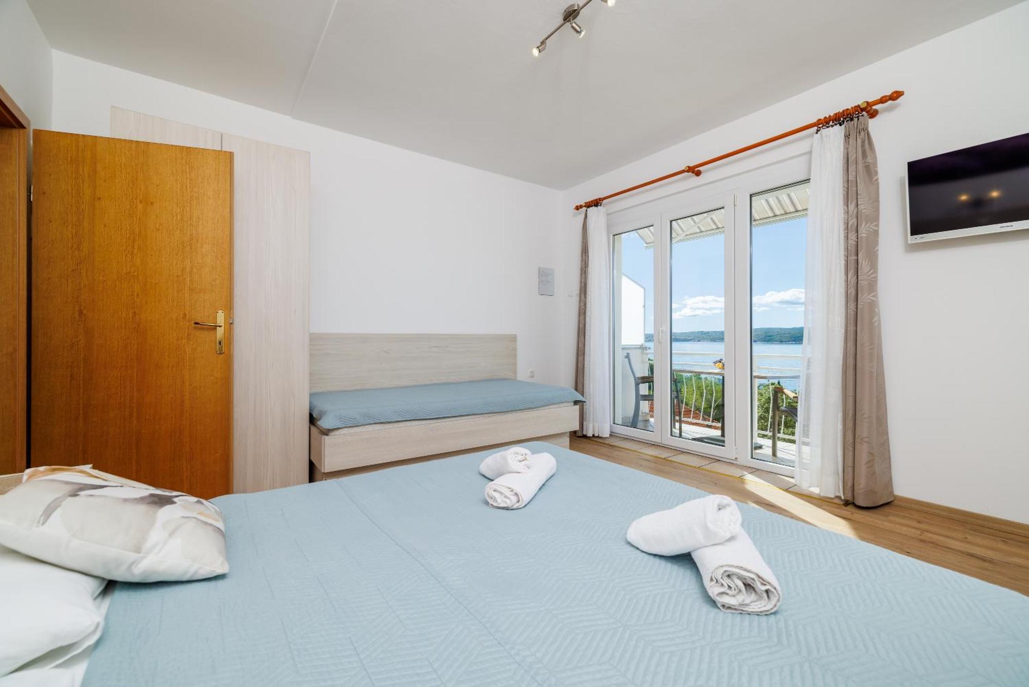 Apartments Maja Dramalj Bagian luar foto