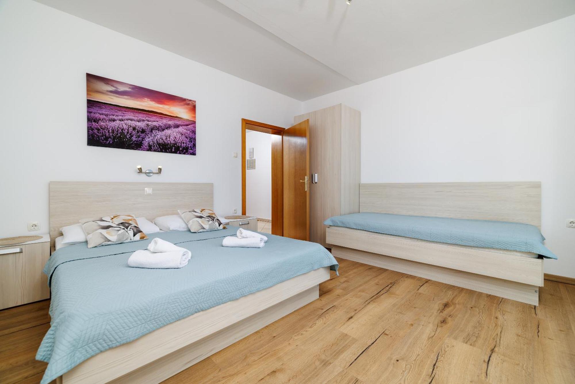 Apartments Maja Dramalj Bagian luar foto