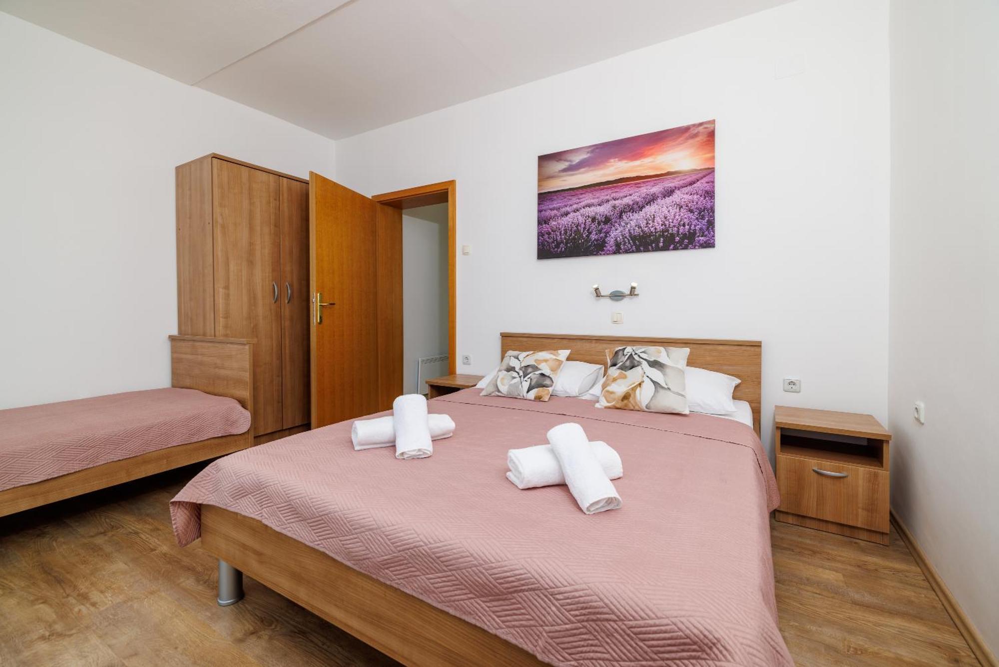 Apartments Maja Dramalj Bagian luar foto